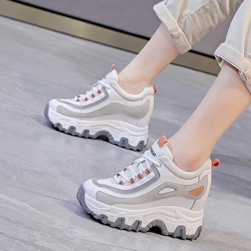 9cm plataforma de couro genuín - Wedge Heeled Sneaker avaliação e preço