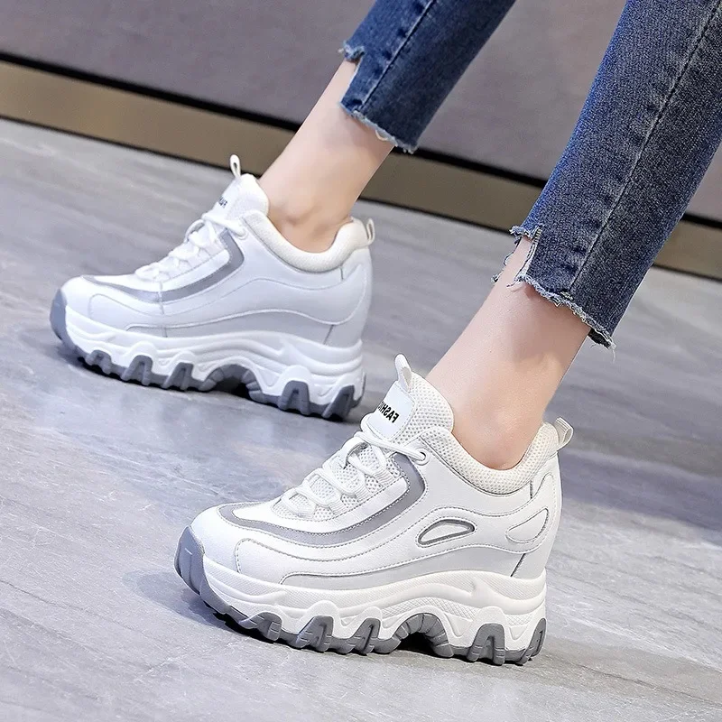 9cm plataforma de couro genuín - Wedge Heeled Sneaker avaliação e preço