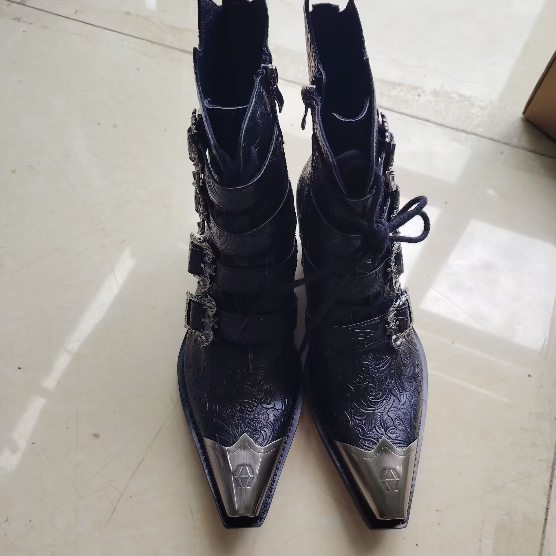 Botas Curtas Retrô de Metal Es - Western Cowgirl Boot avaliação e preço