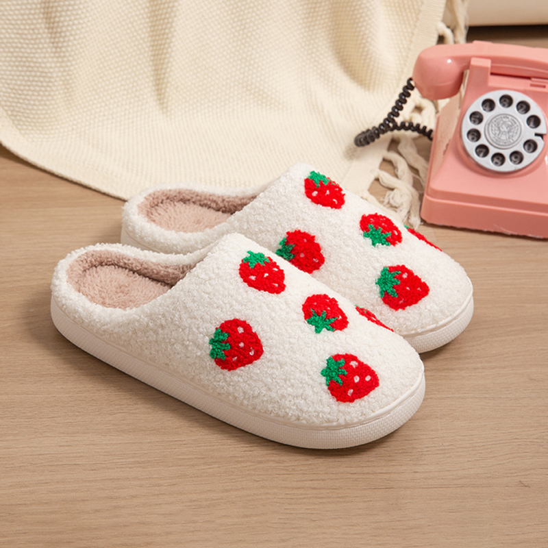 Chinelos Femininos de Morango  - Mule Slip On avaliação e preço