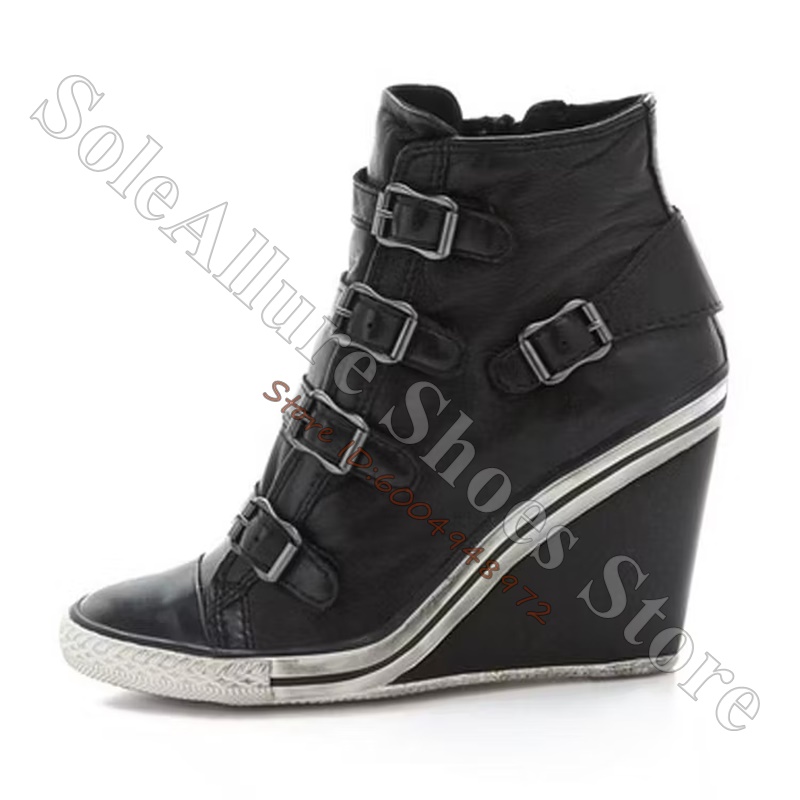 Tênis de Cano Alto Cinza com M - Wedge Heeled Sneaker avaliação e preço
